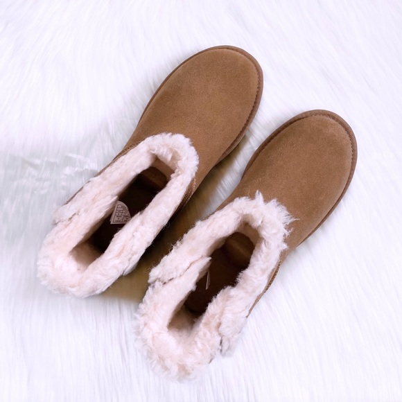 UGG Women’s Classic UGG Gem Mini Chestnut Suede Boots - Picture 3 of 10